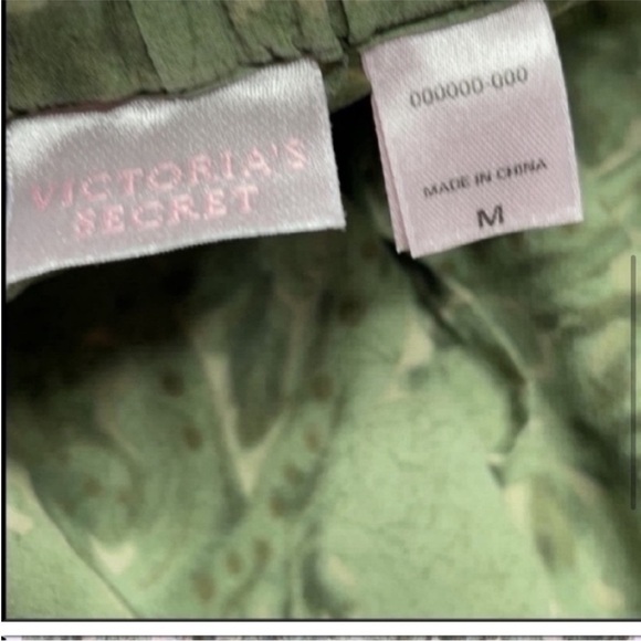 Victoria’s Secret green sheer Lounge Pants Size M loose comfy - Picture 4 of 9